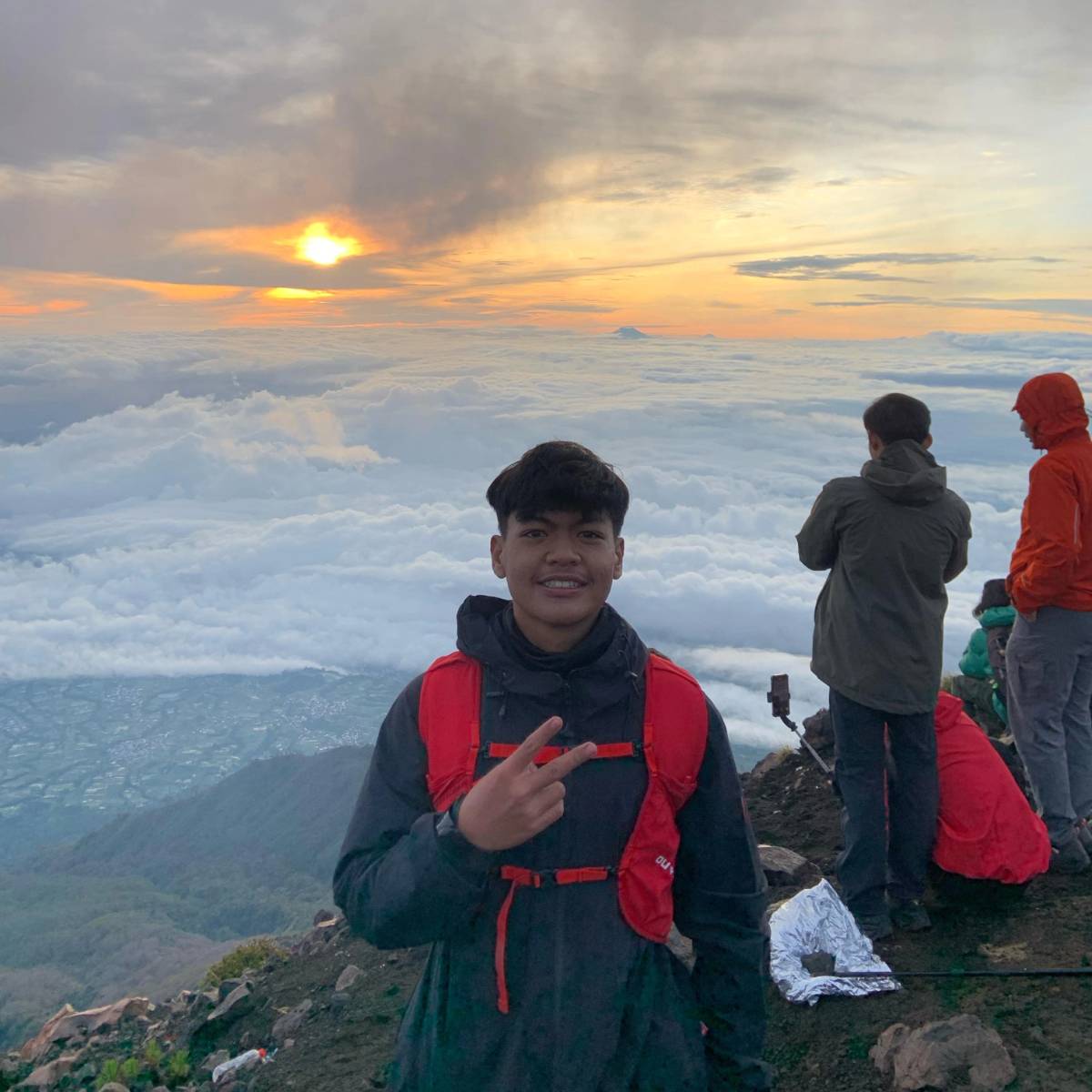 Menjeleajah atapnya jawa tengah
